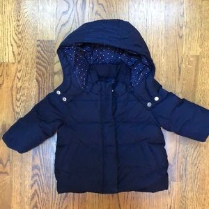 Baby Gap barely worn puffer jacket size 12-18 months.